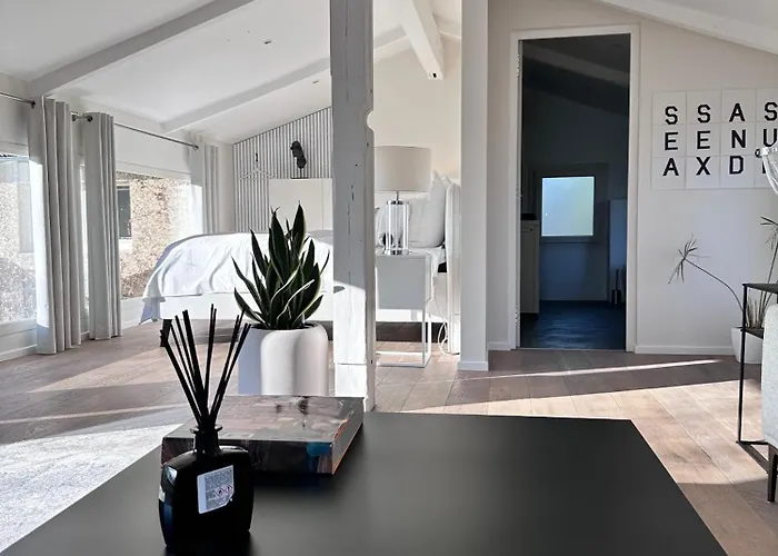 Refuge Luxe - Gay-friendly Boutique (adults Only) לינה וארוחת בוקר 3*